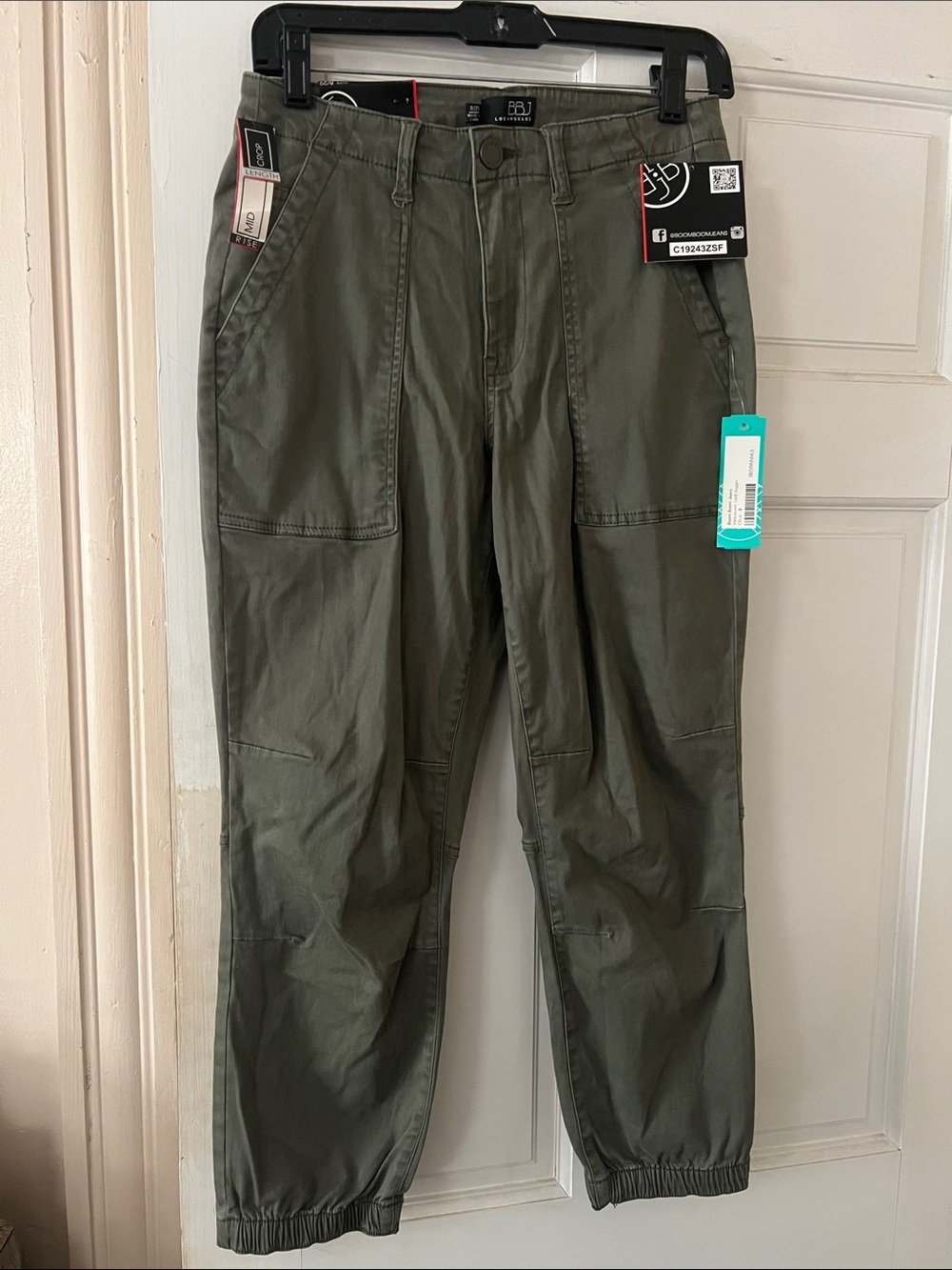 Women’s Olive Green Utility Jogger Pants